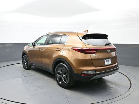 Used 2020 Kia Sportage S image 8