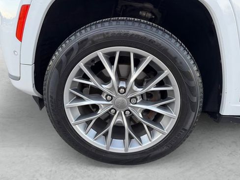 Used 2022 Jeep Grand Cherokee L Summit w/ Advanced Protech Group IV image 23