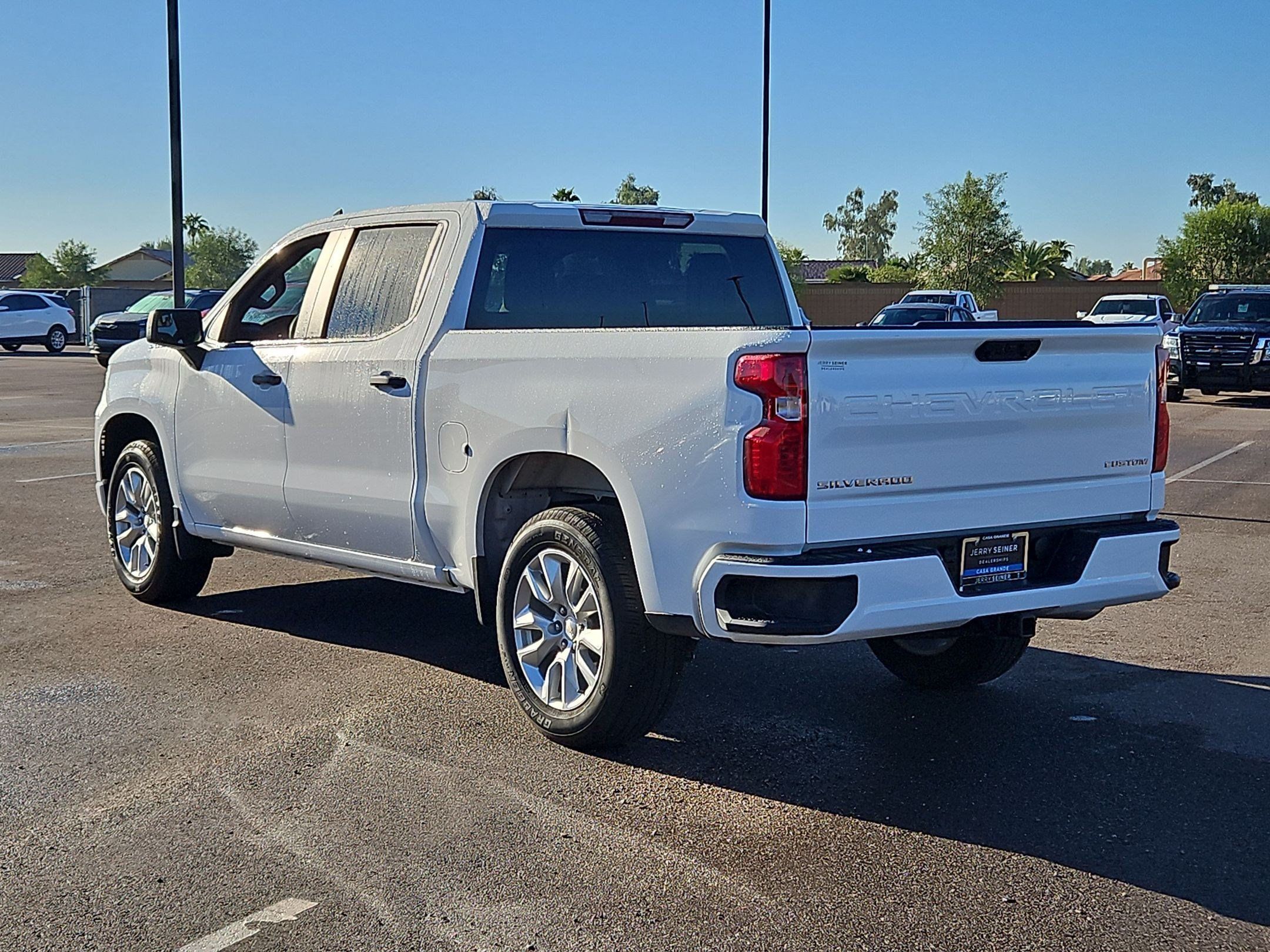 Used 2025 Chevrolet Silverado 1500 Custom RWD image 3
