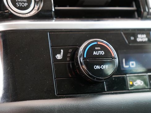 Certified 2024 Nissan Pathfinder SV AWD/4WD image 33