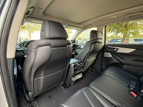 Used 2026 Acura MDX FWD w/ Technology Package image 12