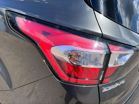 Used 2017 Ford Escape SE w/ Equipment Group 201A FWD image 28