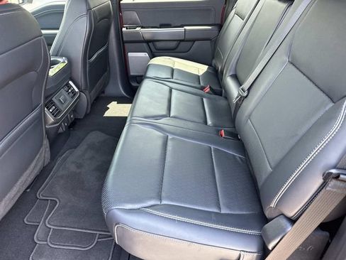 Used 2025 Ford F150 Lariat w/ Equipment Group 501A Mid AWD/4WD image 19