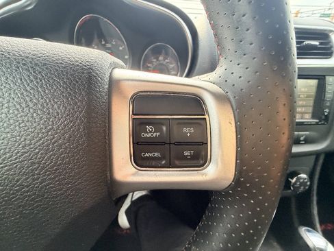 Used 2014 Dodge Avenger R/T w/ Sun/Sound Group FWD image 6