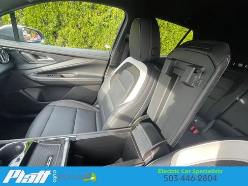 Used 2024 Chevrolet Blazer EV LT AWD/4WD image 35