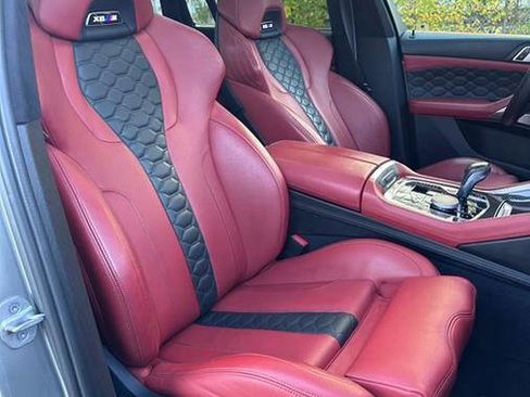 Used 2021 BMW X6 M w/ Competition Package image 31