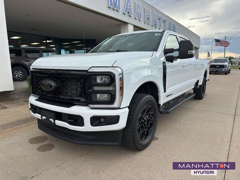 Used 2025 Ford F250 XLT w/ Black Appearance Package AWD/4WD image 1