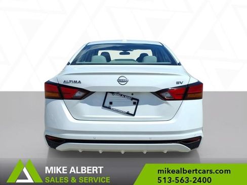Used 2023 Nissan Altima 2.5 SV FWD image 6