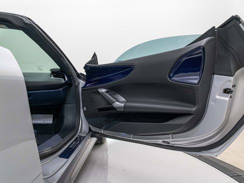 Certified 2024 Ferrari SF90 Spider image 19