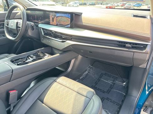 Used 2025 Nissan Murano Platinum w/ Cargo Package AWD/4WD image 40