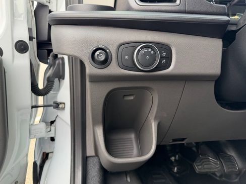 Used 2020 Ford Transit 350 XL image 20