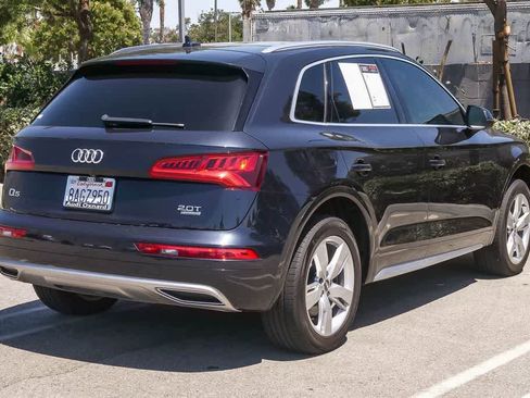 Used 2018 Audi Q5 2.0T Premium Plus w/ Premium Plus Package AWD/4WD image 10