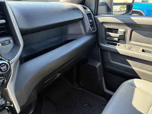 Used 2024 RAM 2500 Tradesman w/ Safety Group AWD/4WD image 36