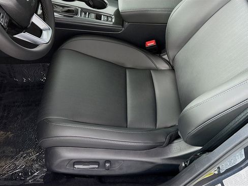 Used 2025 Honda Civic Sport image 15