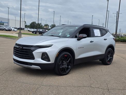 Used 2022 Chevrolet Blazer LT w/ Redline Edition FWD image 1