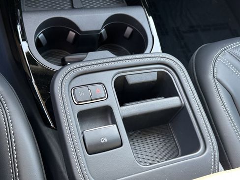 New 2025 Ford Mustang Mach-E Premium image 15