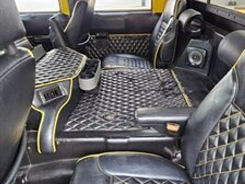 Used 2002 HUMMER H1 Open Top image 8