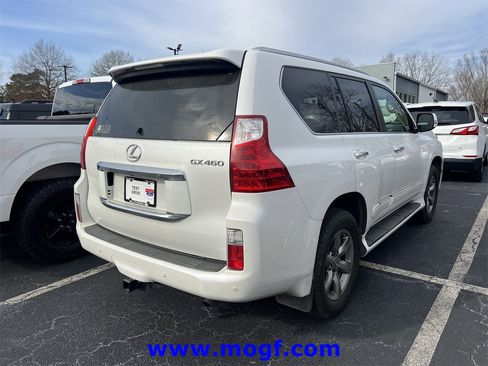 Used 2012 Lexus GX 460 Premium image 3