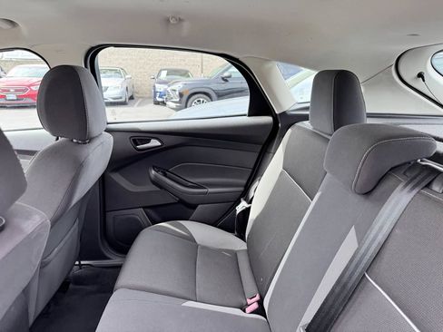 Used 2013 Ford Focus SE FWD image 28