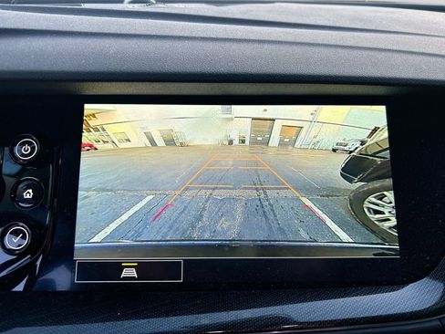 Used 2023 Buick Envision Preferred AWD/4WD image 18