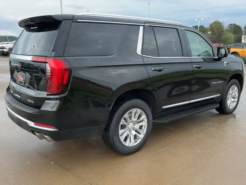 Used 2025 GMC Yukon Denali image 9