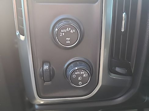 Used 2017 Chevrolet Silverado 1500 LT w/ All Star Edition image 16