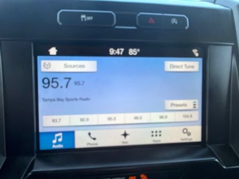 Used 2018 Ford F150 XLT w/ Equipment Group 302A Luxury AWD/4WD image 23