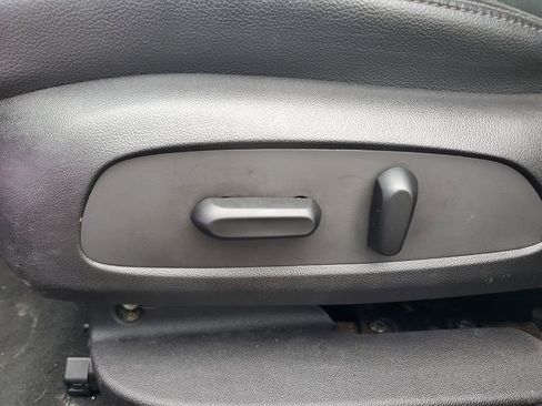 Used 2017 Chevrolet Cruze Premier image 12