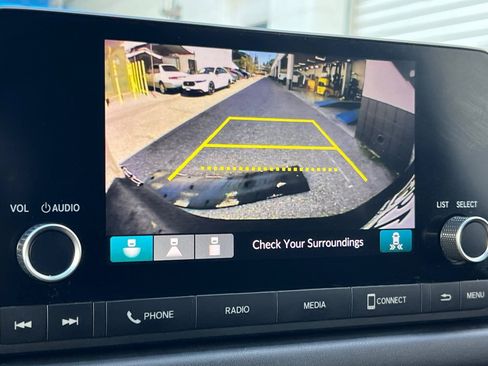 Certified 2023 Honda HR-V Sport image 25