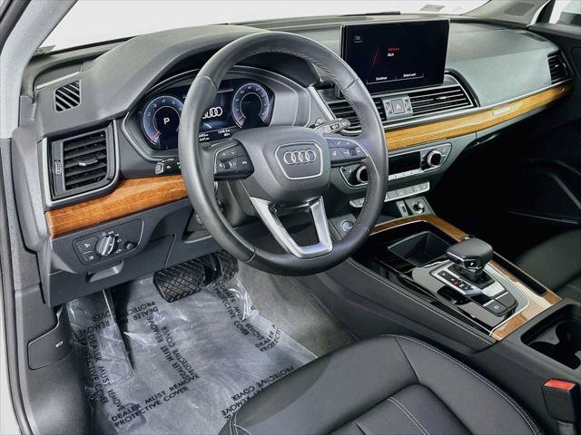 Certified 2023 Audi Q5 2.0T Premium Plus w/ Premium Plus Package AWD/4WD image 9
