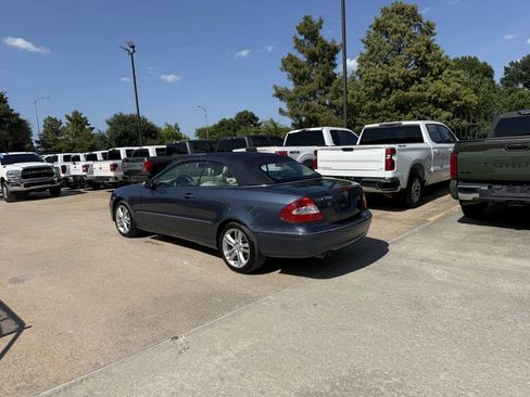 Used 2007 Mercedes-Benz CLK 350 Cabriolet image 6