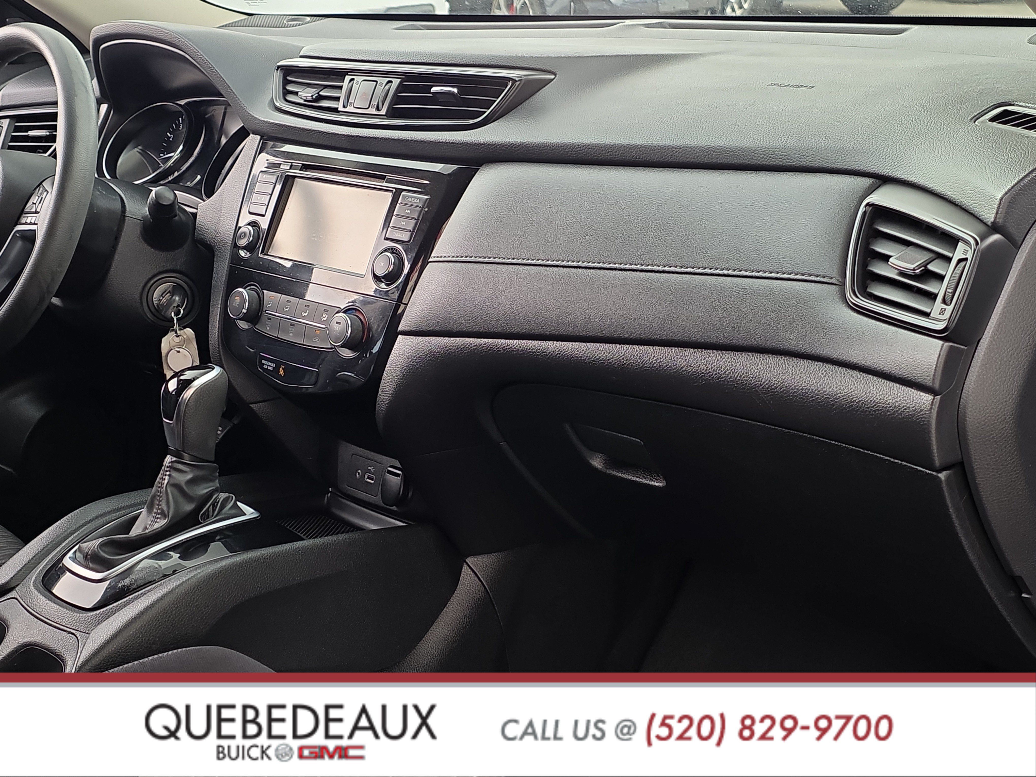 Used 2018 Nissan Rogue S FWD image 29
