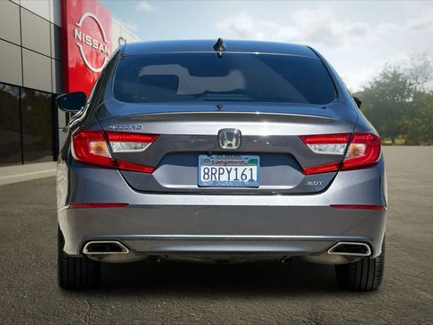 Used 2018 Honda Accord EX-L image 8