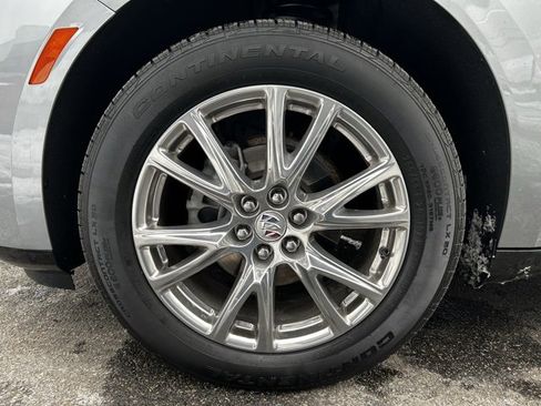 Used 2024 Buick Enclave Essence w/ Experience Buick Package image 8