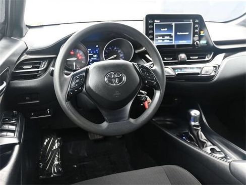 Used 2019 Toyota C-HR LE image 16