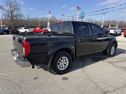 Used 2019 Nissan Frontier SV w/ Value Truck Package image 6