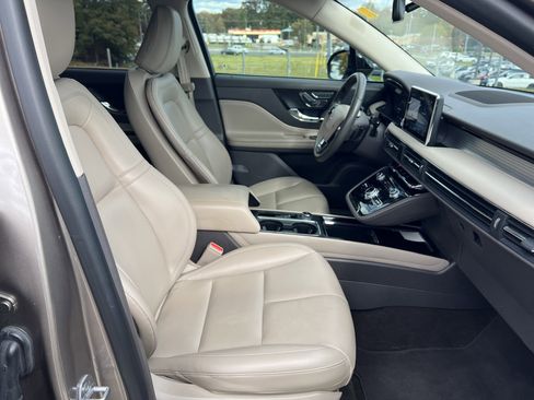 Used 2021 Lincoln Corsair FWD w/ Equipment Group 101A image 32