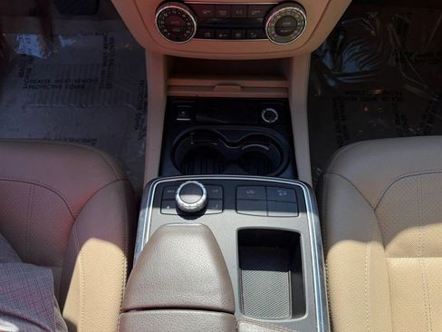 Used 2015 Mercedes-Benz GL 450 4MATIC image 13