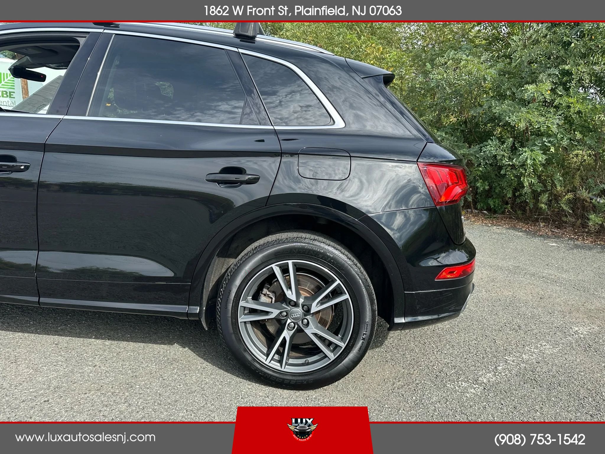 Used 2020 Audi Q5 e Premium w/ Convenience Package AWD/4WD image 11