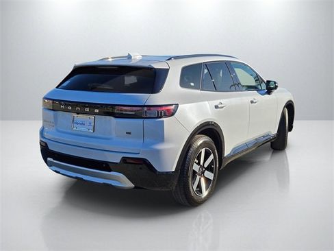 New 2026 Honda Prologue Touring image 5