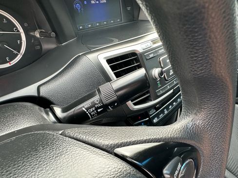 Used 2017 Honda Accord LX image 35