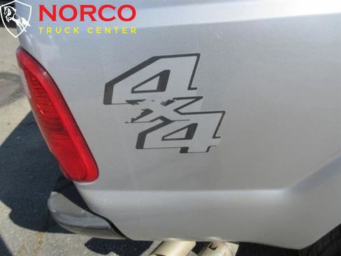 Used 2012 Ford F250 XL w/ Skid Plate Pkg image 6