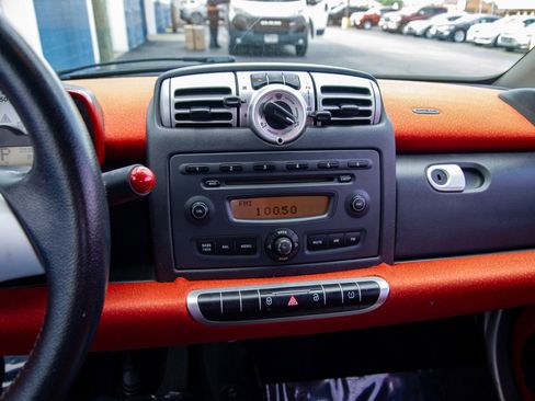Used 2008 smart fortwo pure RWD image 15