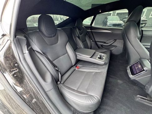 Used 2021 Tesla Model S Plaid image 18