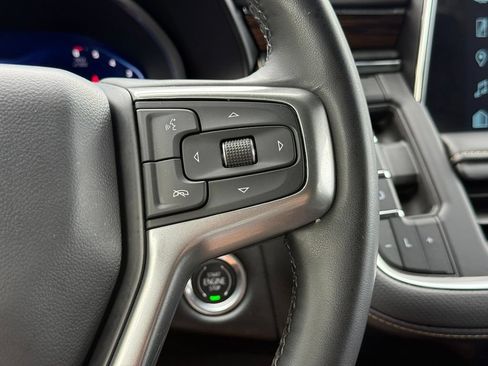 Used 2023 Chevrolet Suburban Premier RWD image 20
