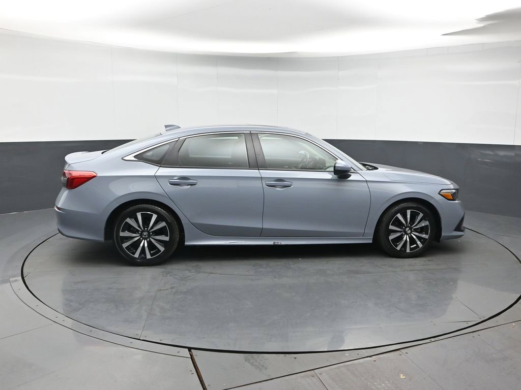 Used 2023 Honda Civic EX image 6