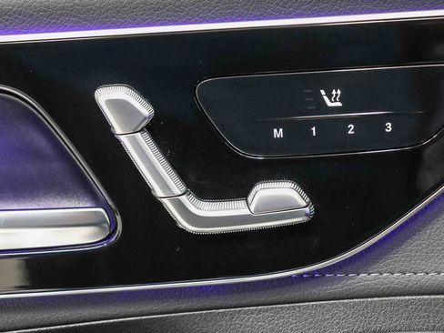 Used 2023 Mercedes-Benz EQE 500 4MATIC Sedan image 21