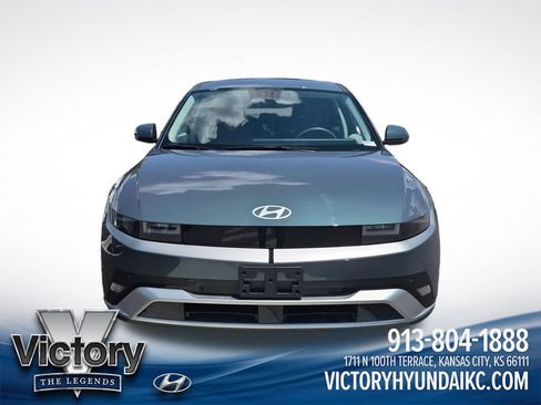Used 2025 Hyundai Ioniq 5 SE RWD image 8