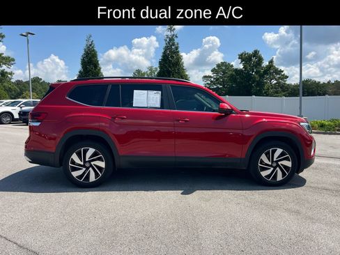 Used 2024 Volkswagen Atlas SE FWD image 4
