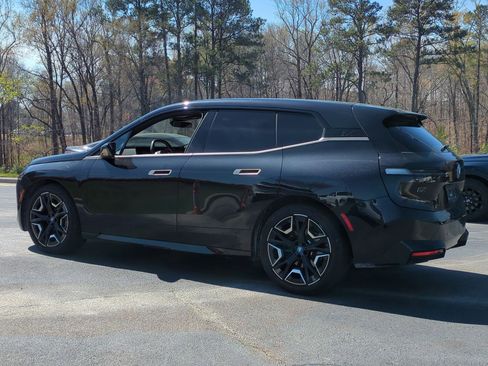 Used 2023 BMW iX M60 w/ Executive Package image 8